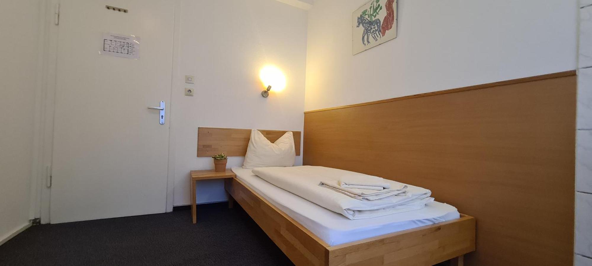 Hotel Lamm Stuttgart Habitación foto