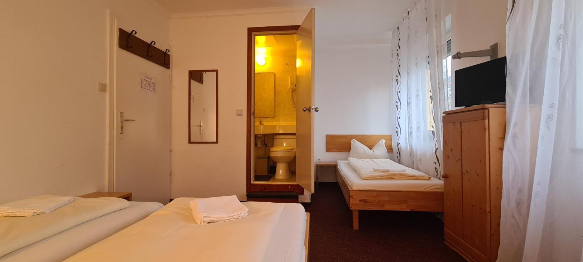 Hotel Lamm Stuttgart Habitación foto