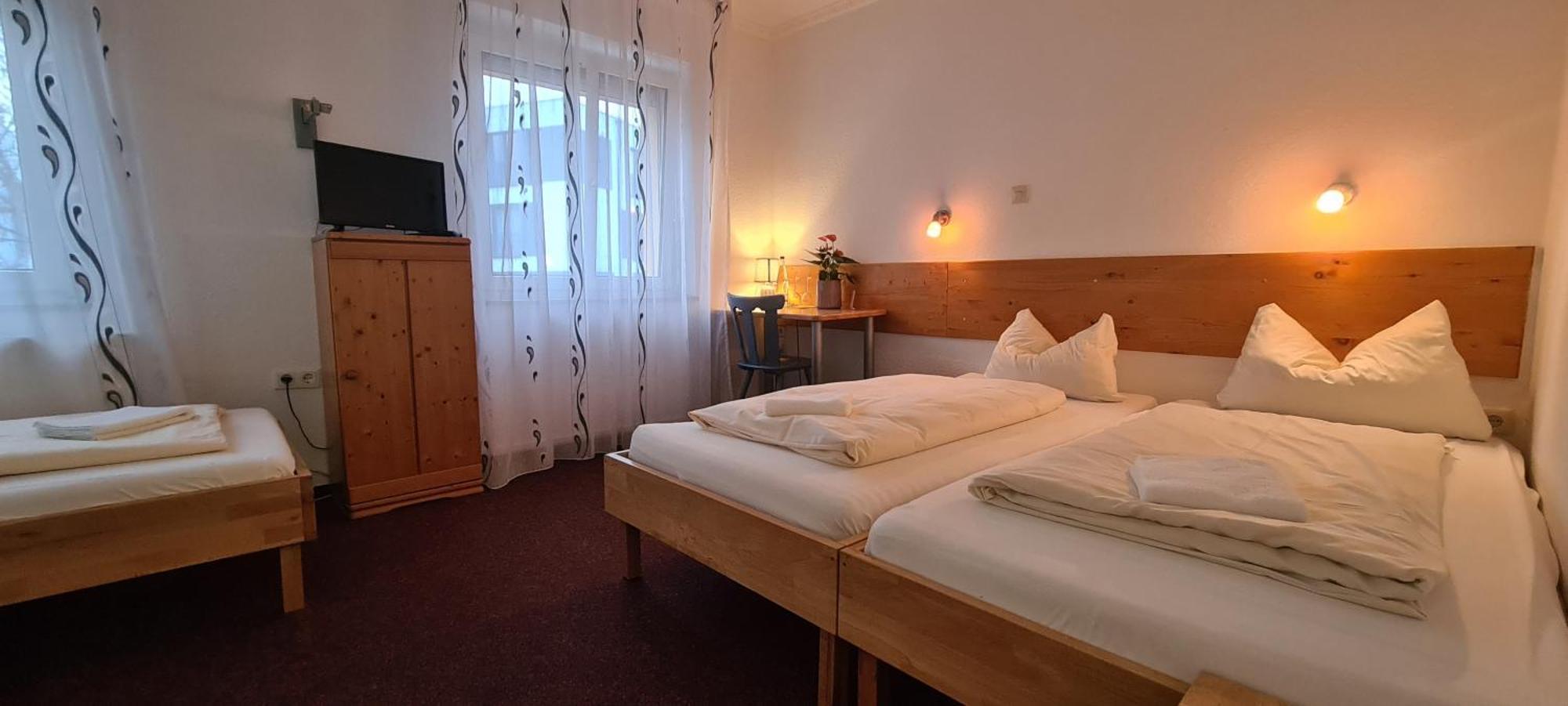 Hotel Lamm Stuttgart Habitación foto